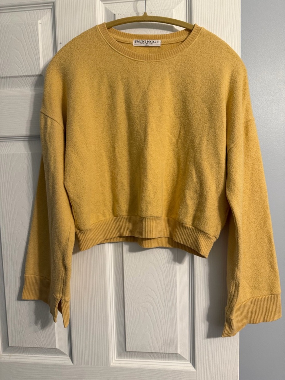 Project Social T Women’s l Cropped Crewneck Sweatshirt